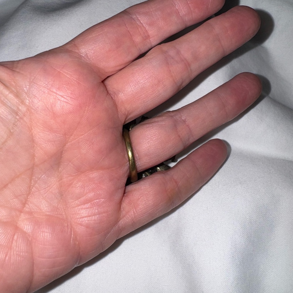 Silver & Pearl Statement Ring Elegant Classic Jew… - image 2